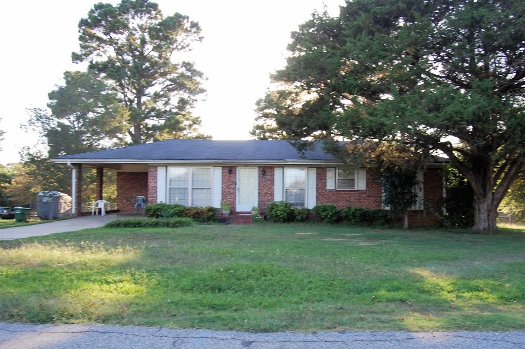 617 Lakeview Dr., Monroe, GA 30656