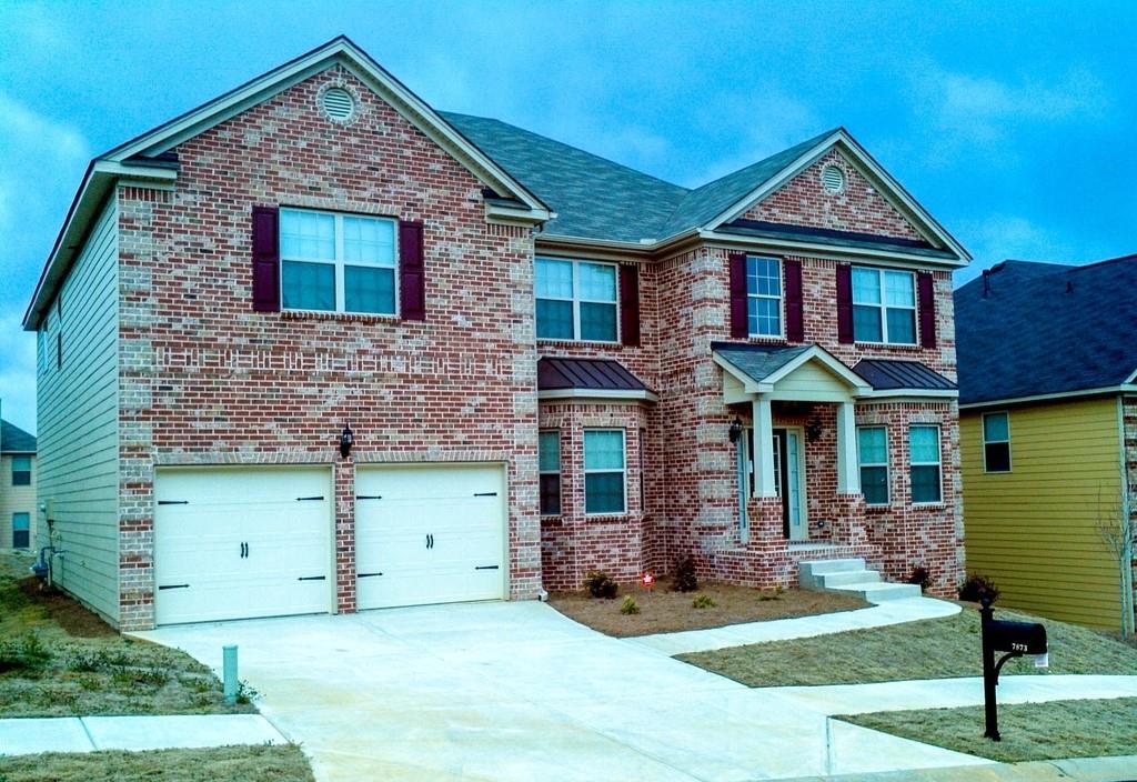 7873 Heathmore Dr., Fairburn, GA 30213