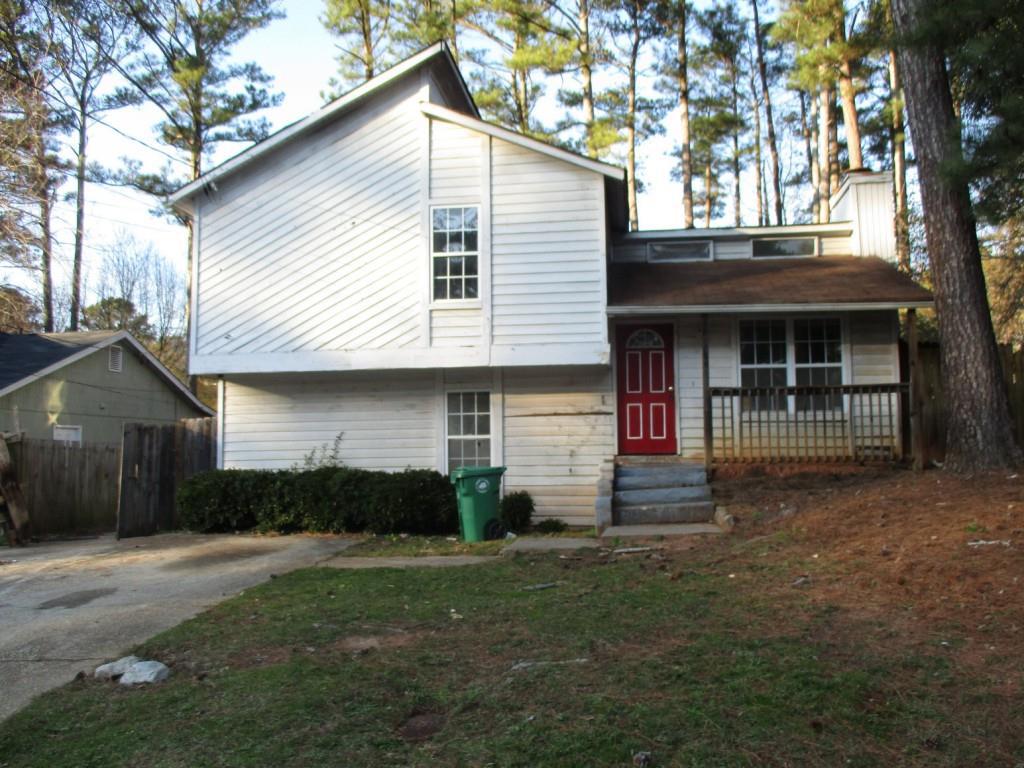 6286 Creekford Dr., Lithonia, GA 30058