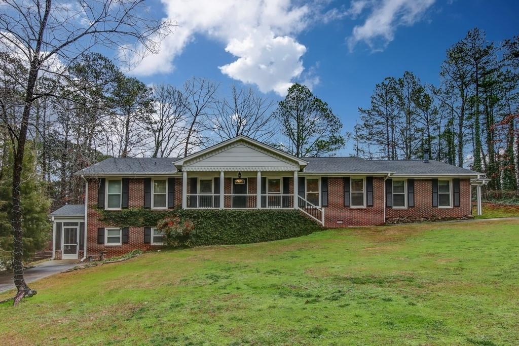 6205 Farmington Ln., Covington, GA 30014