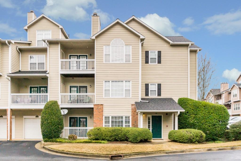 501 Vinings Forest Ct., Smyrna, GA 30080