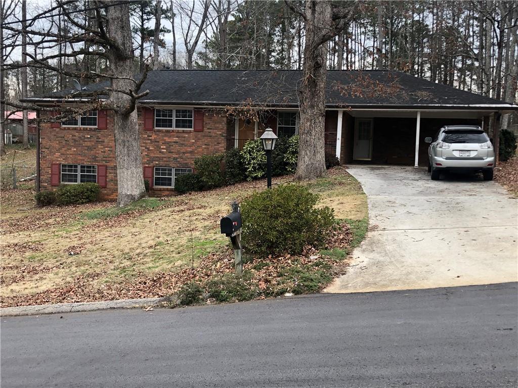 5021 Oakdale Dr., Douglasville, GA 30135