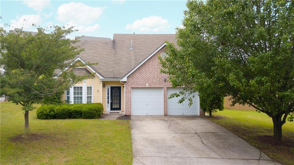425 Fairpointe Pl., Suwanee, GA 30024