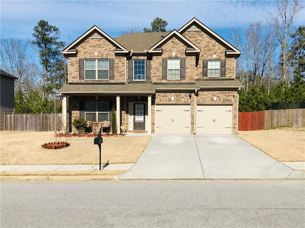 414 Silver Oak Dr., Dallas, GA 30132