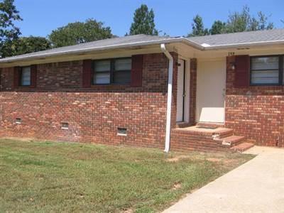 19 Roper Dr., Douglasville, GA 30135