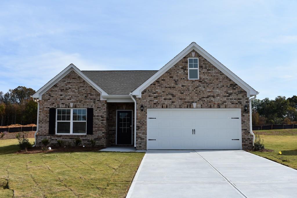 107 Willowbrook Dr., Calhoun, GA 30701