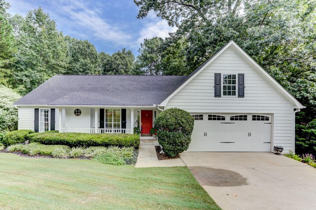 5440 Mountain Tr., Douglasville, GA 30135