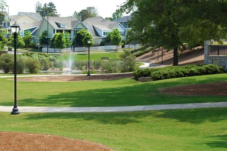 1746 Sanford Dr., Atlanta, GA 30318