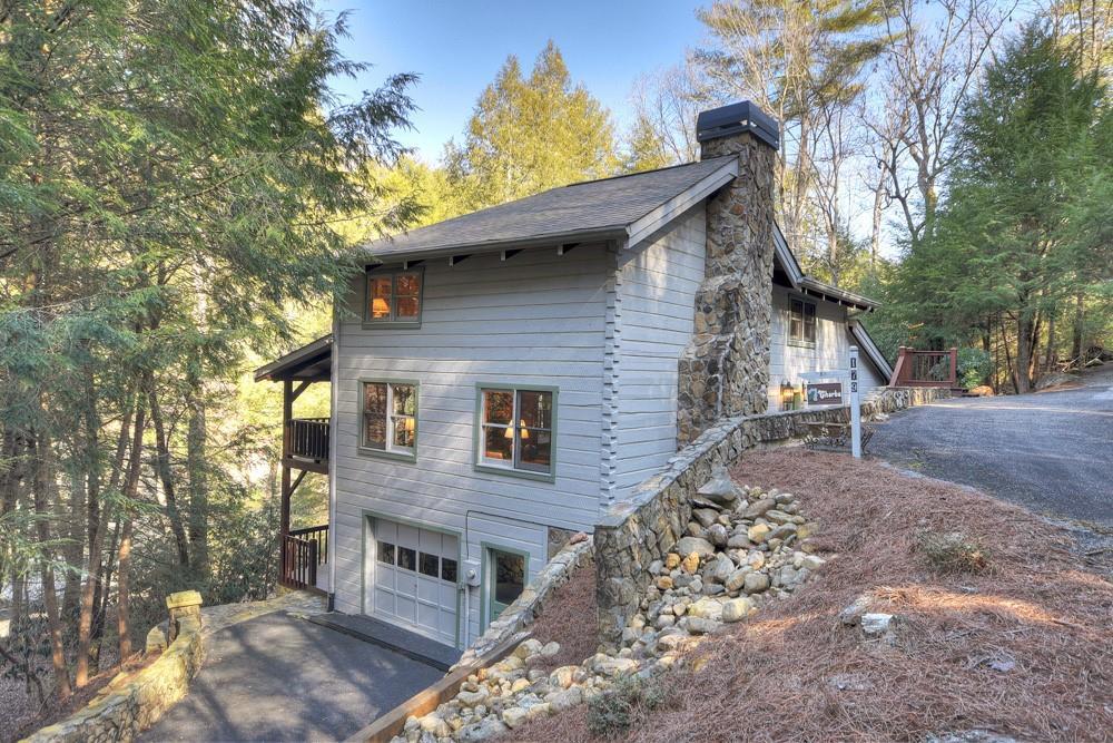 179 Blackberry Falls Ln., Ellijay, GA 30536
