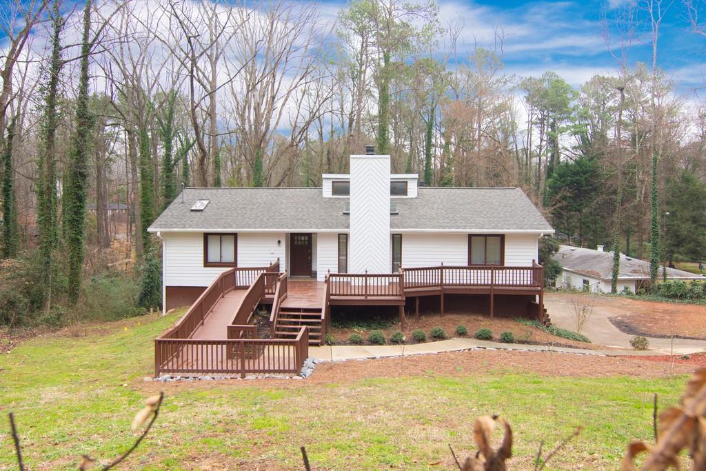 1390 Twin Oaks Cir., Smyrna, GA 30080