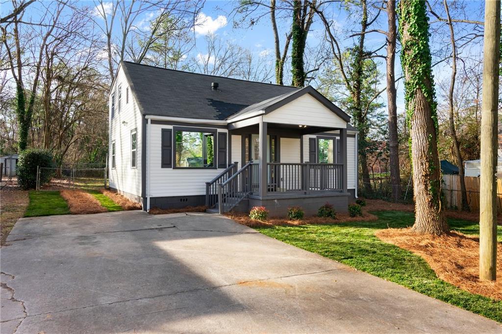 2235 Brunswick Ave., Decatur, GA 30032