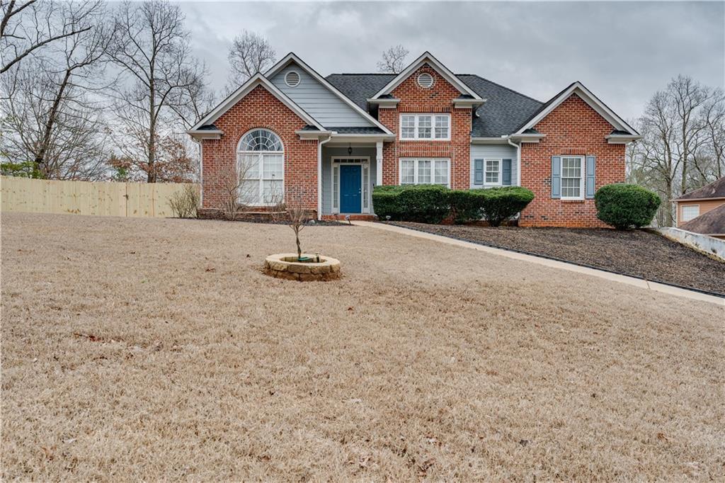 705 Walnut Ln., Woodstock, GA 30188