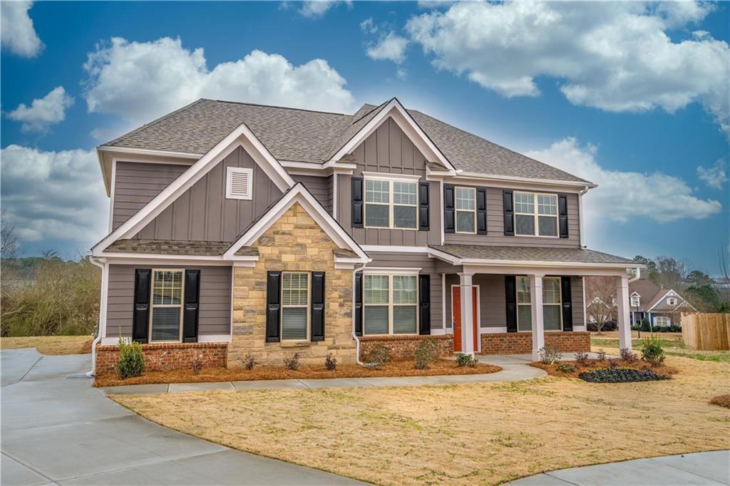 2225 Blackberry Ct., Monroe, GA 30656