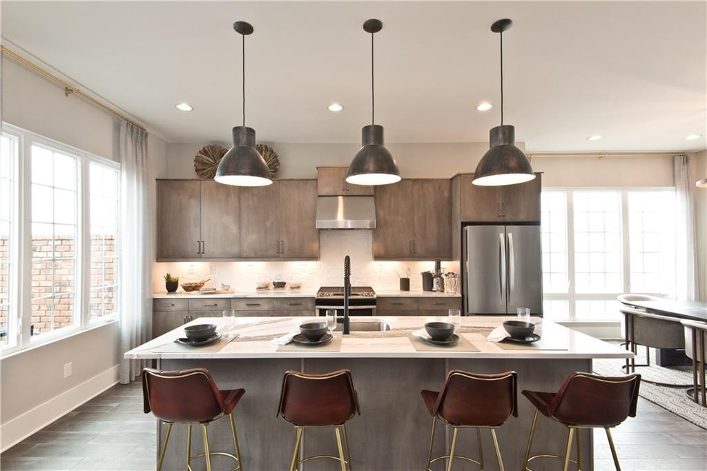 264 Castleberry Station Dr., Atlanta, GA 30313
