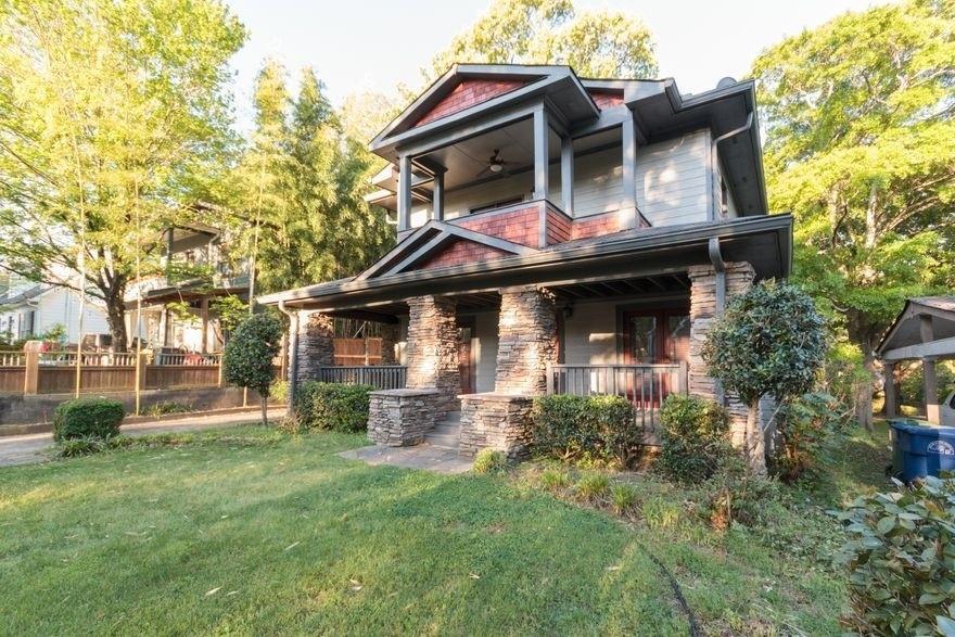 1774 Ridgeway Ave., Atlanta, GA 30318