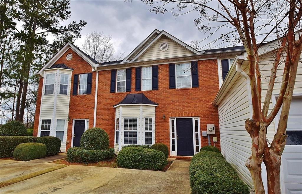4617 Crawford Oaks Dr., Oakwood, GA 30566