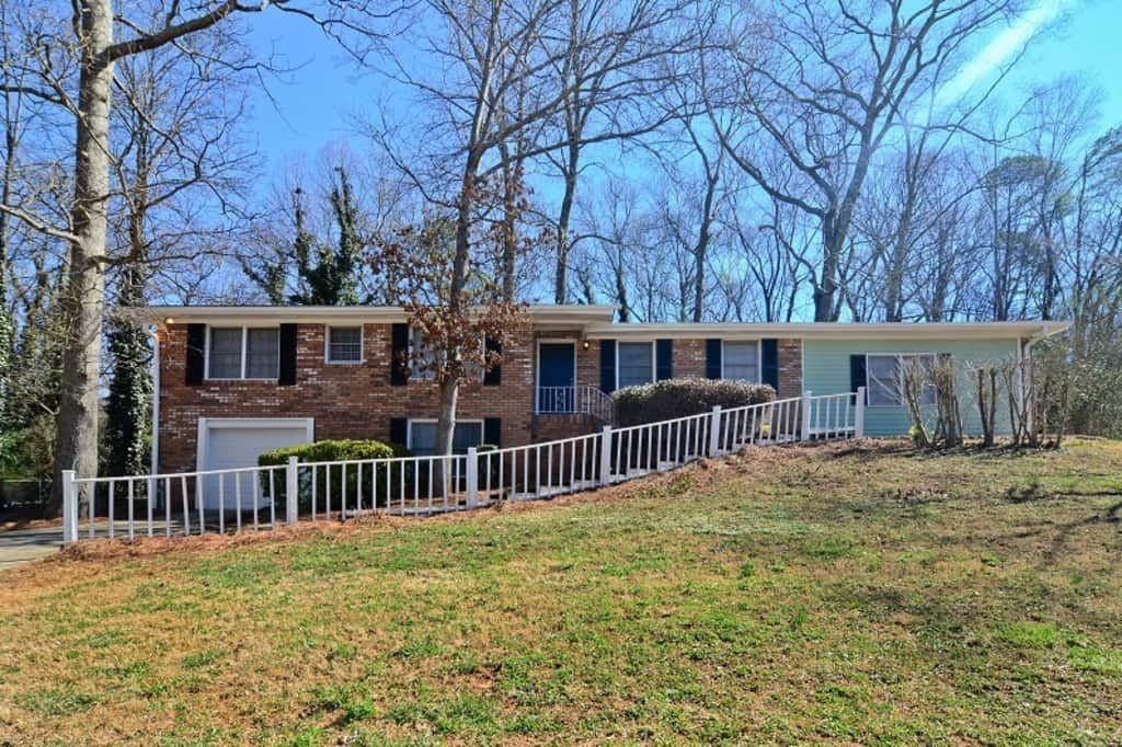 5436 Seminole Way, Acworth, GA 30102