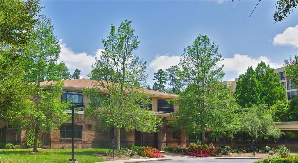 1800 Clairmont Lake #614, Decatur, GA 30033