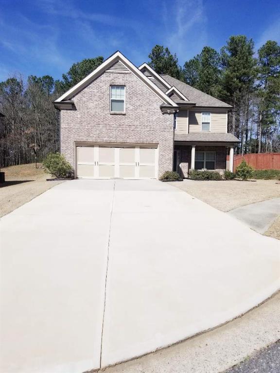 1427 Squire Hill Ln., Lawrenceville, GA 30043