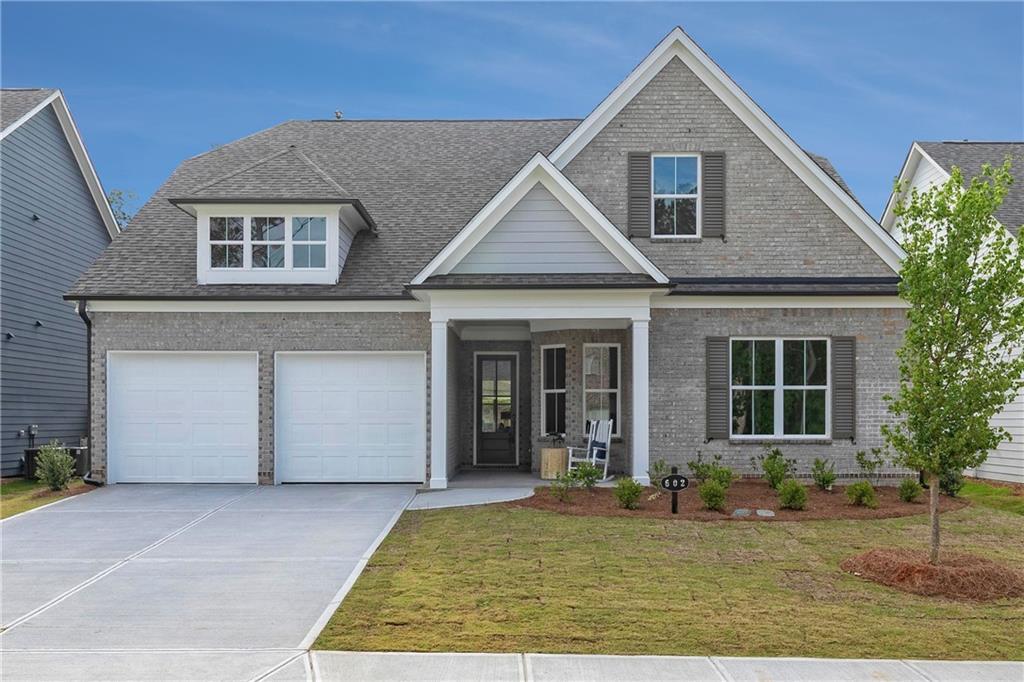 602 Stoneview Dr., Holly Springs, GA 30115