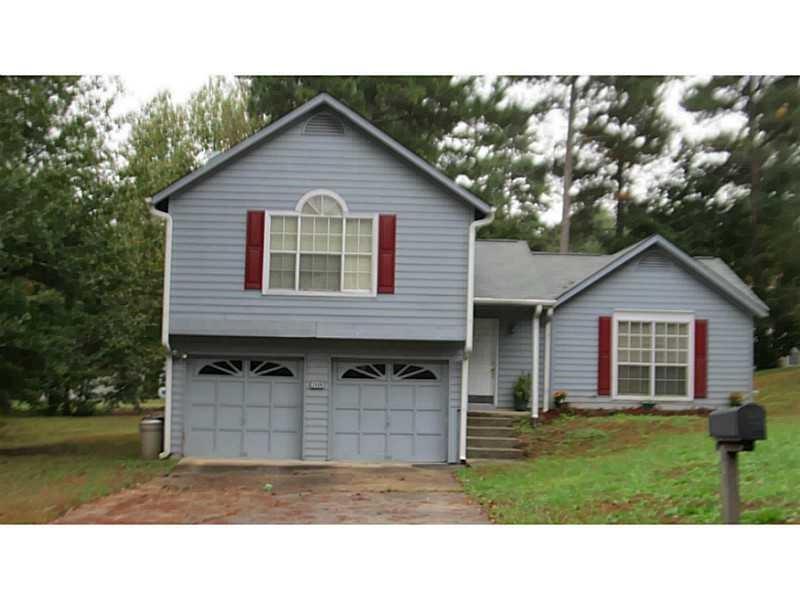 3409 Framingham Dr., Lithonia, GA 30038