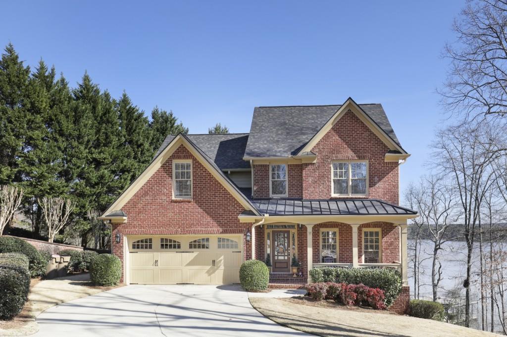 8810 Fields Ford Rd., Gainesville, GA 30506