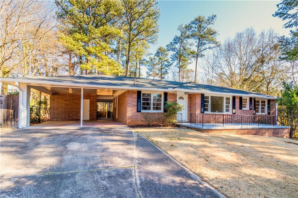 1031 Cleavemark Dr., Clarkston, GA 30021
