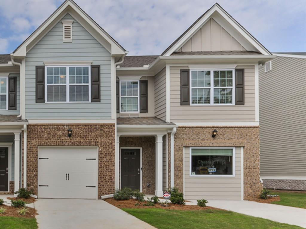 70 Chastain Cir., Newnan, GA 30263