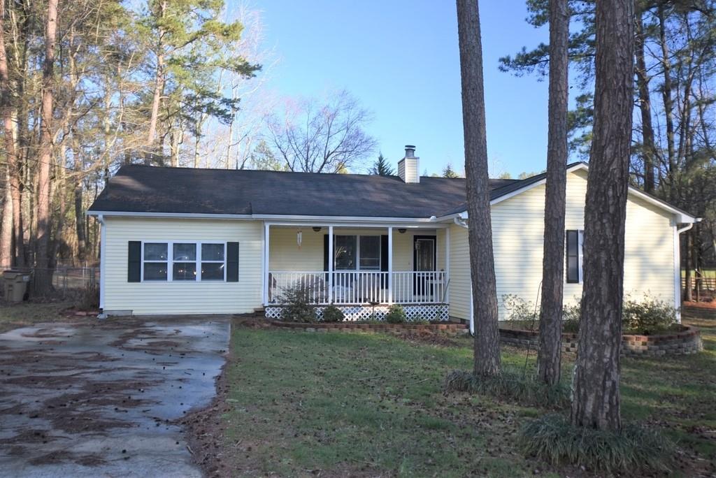 12 E Boxwood Dr., Cartersville, GA 30121