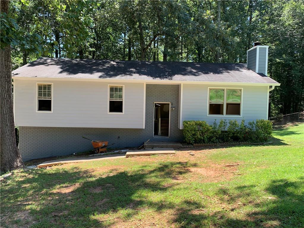 2326 Chestnut Log Dr., Lithia Springs, GA 30122