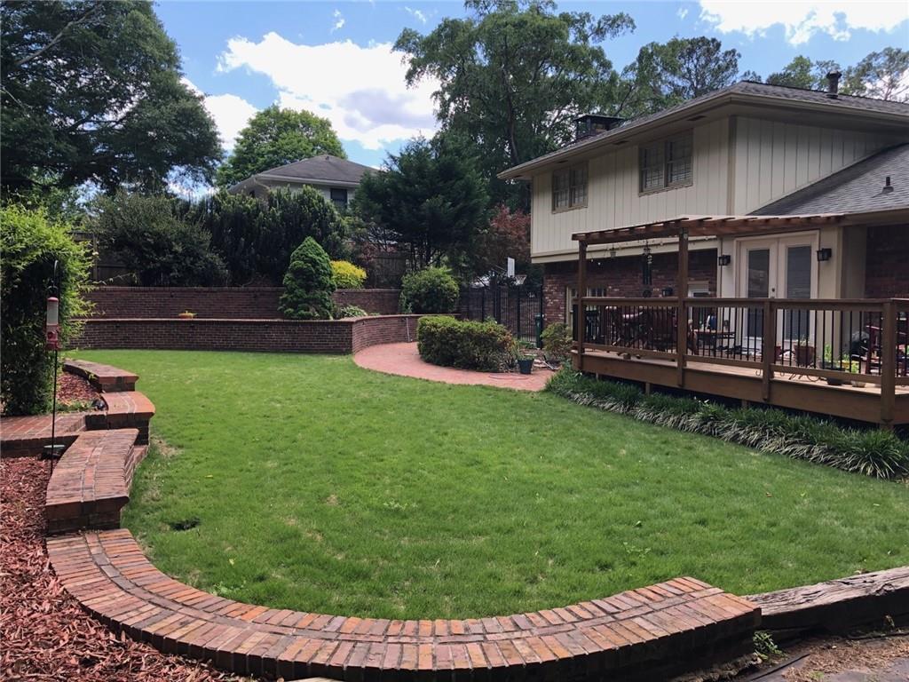 1675 Moncrief Cir., Decatur, GA 30033