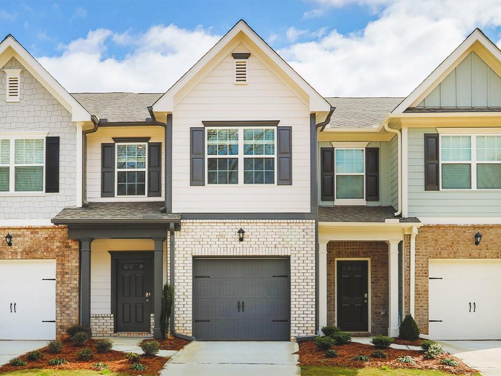 69 Chastain Cir., Newnan, GA 30263