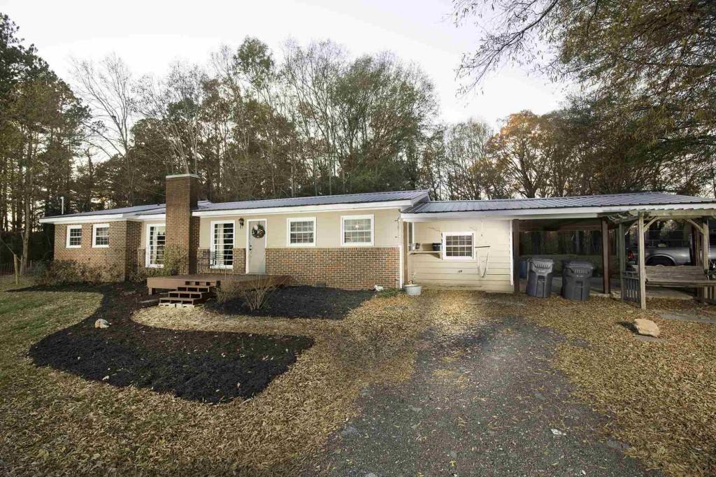 8110 Jot Em Down Rd., Gainesville, GA 30506