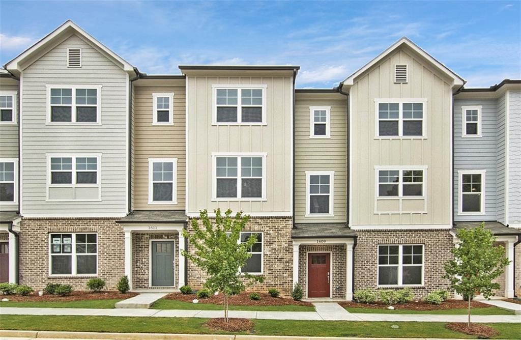 1609 Falcon Crest Way #52, Decatur, GA 30032