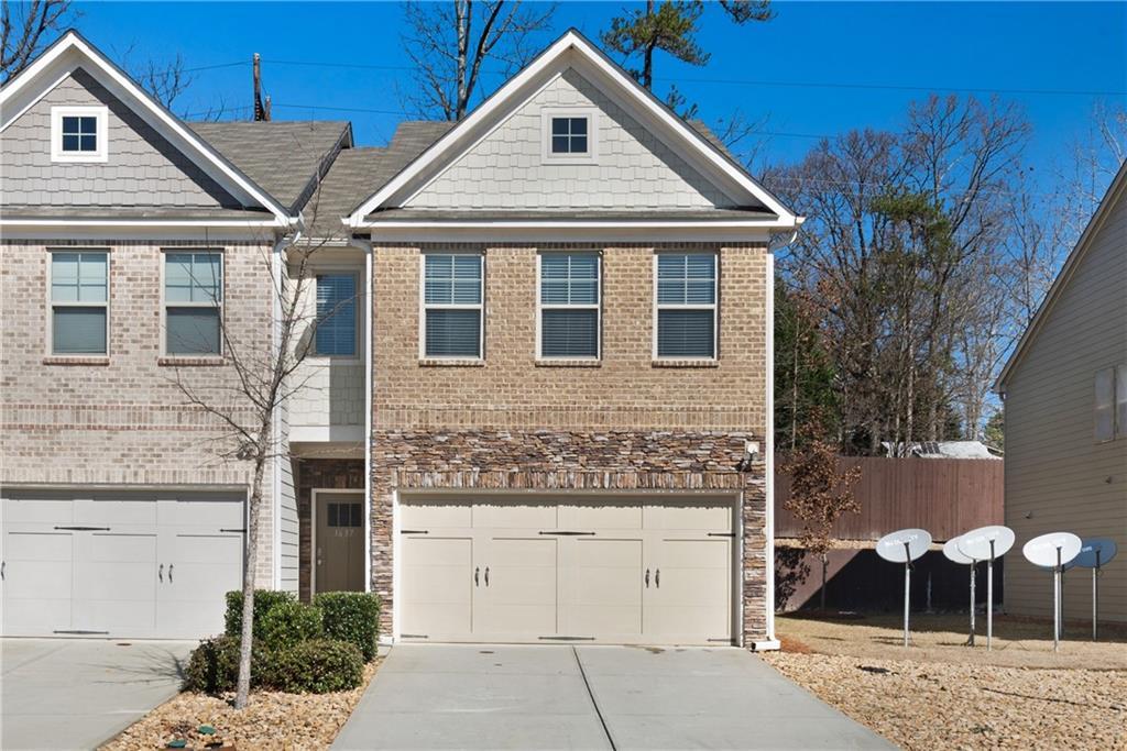 1637 Paxton Dr., Lilburn, GA 30047