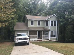 5277 Rosestone Dr., Lilburn, GA 30047
