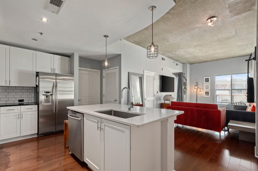 250 Pharr Rd. #217, Atlanta, GA 30305