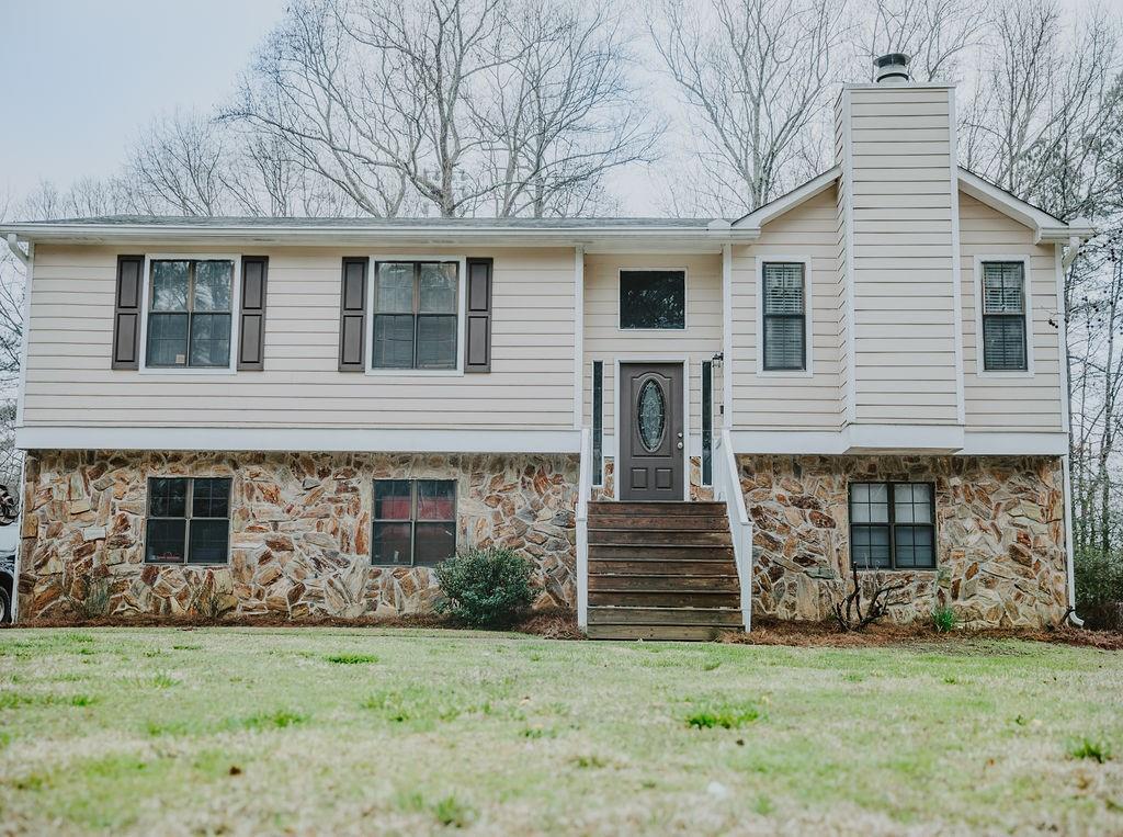 3642 E Melissa Ln., Douglasville, GA 30135