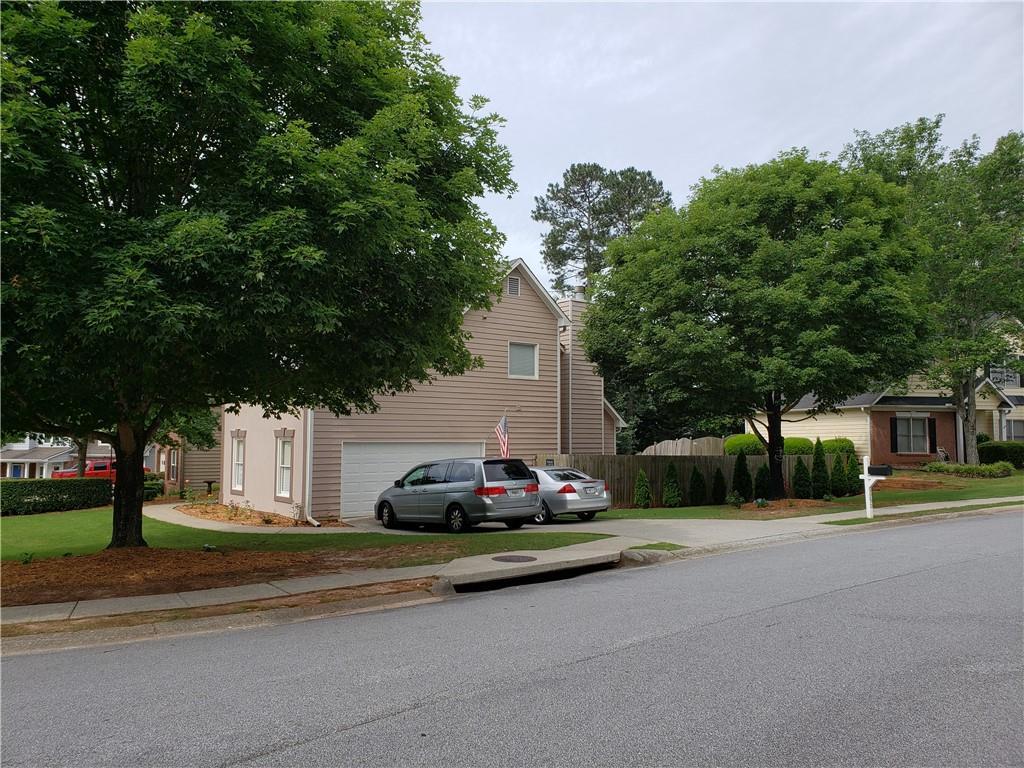 3290 Maple Terrace Dr., Suwanee, GA 30024