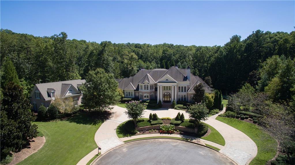 4055 Heatherwood Way, Roswell, GA 30075