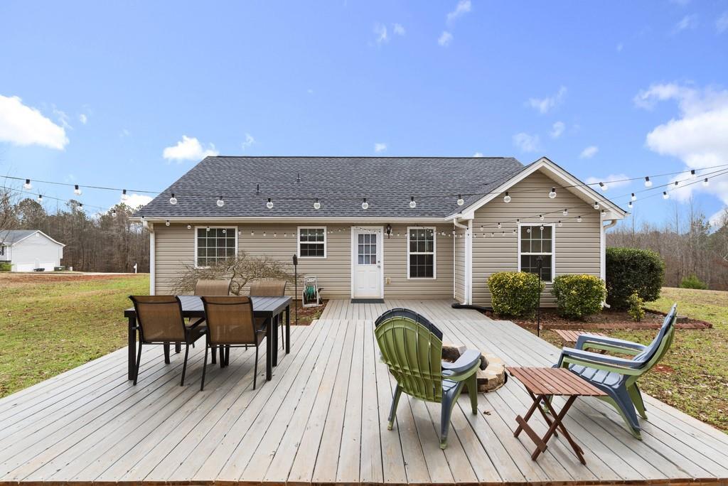 65 Twin Oaks Ln., Dallas, GA 30157