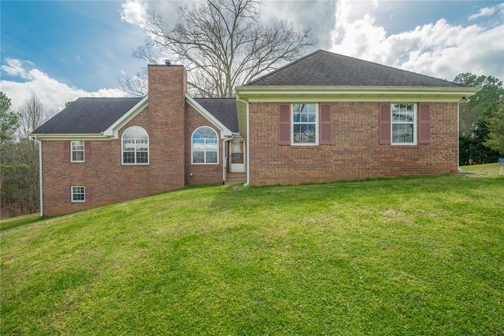 2098 Wilkie Rd., Alpharetta, GA 30004