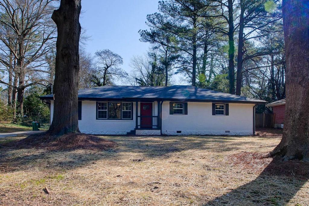 2062 E Lilac Ln., Decatur, GA 30032