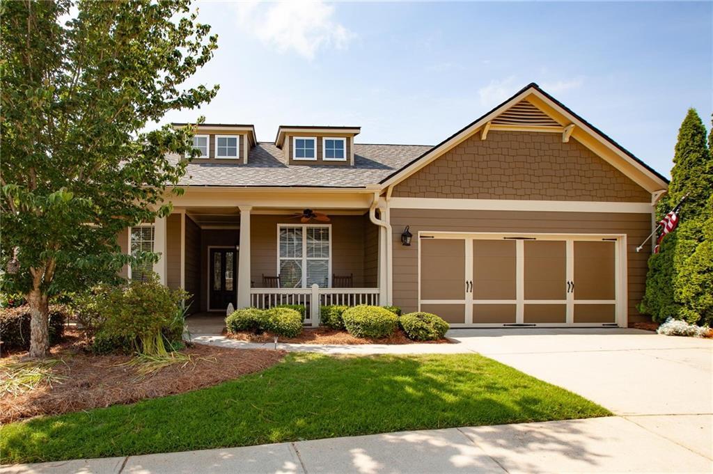 3208 Black Gum Ln., Gainesville, GA 30504