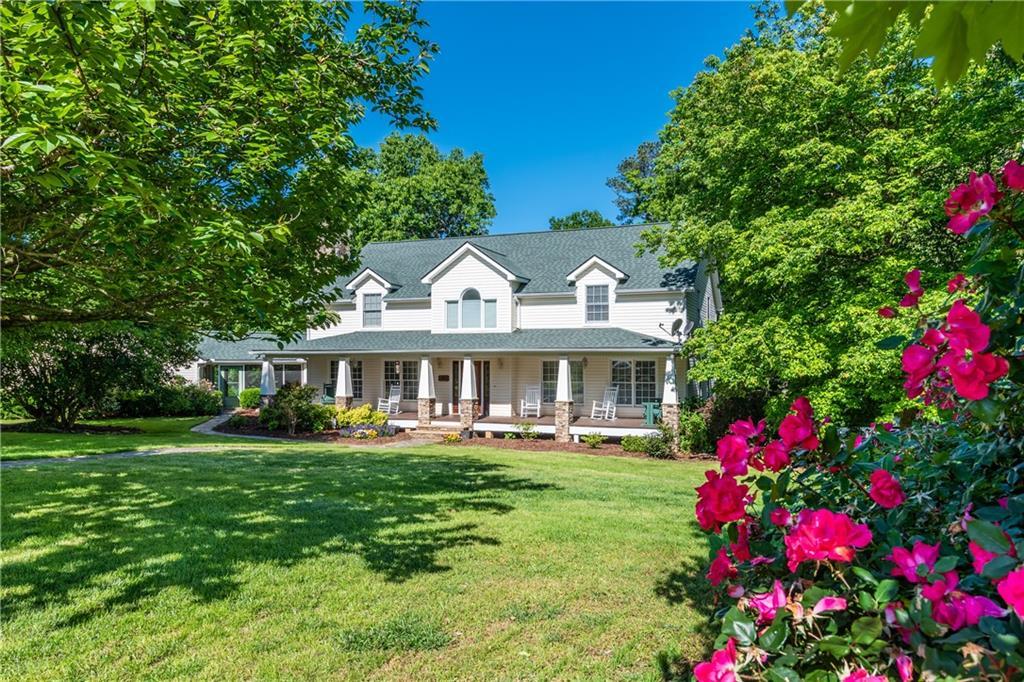 4494 Conns Creek Rd., Ball Ground, GA 30107