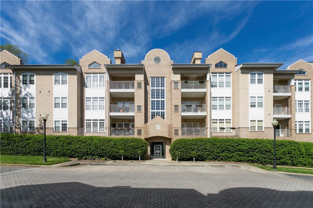 220 Renaissance Pkwy. #2216, Atlanta, GA 30308