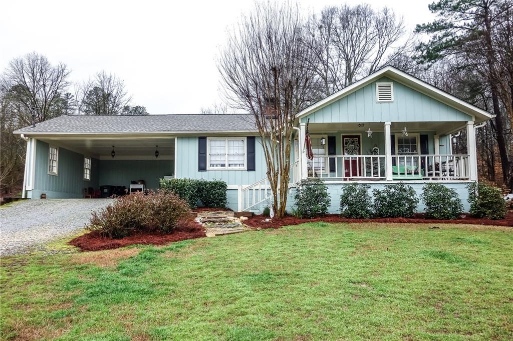 1077 Raccoon Creek Rd., Dallas, GA 30132