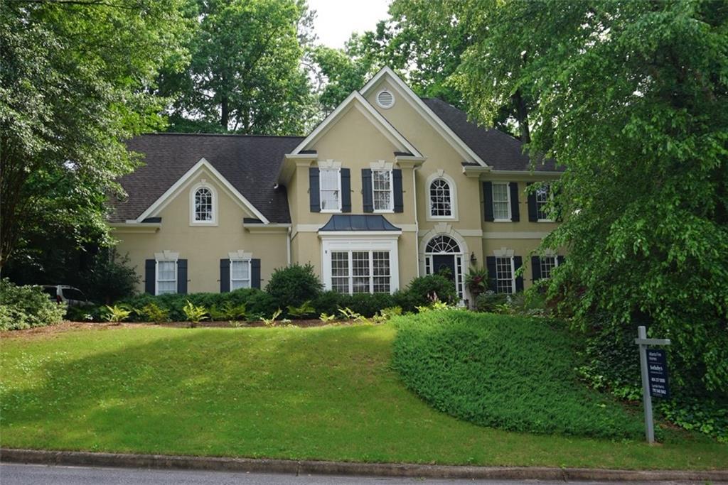 6745 Lisa Ln., Sandy Springs, GA 30338