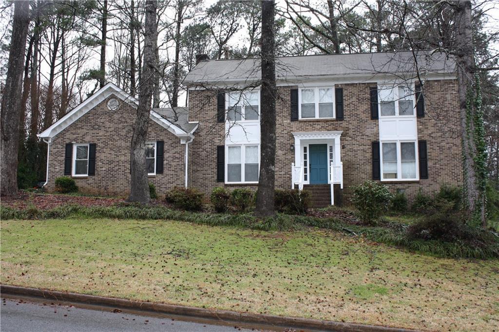 3839 Lee Ridge Way, Lilburn, GA 30047
