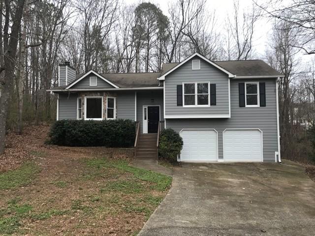 261 Grapevine Dr., Douglasville, GA 30134